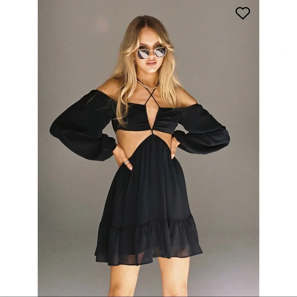 Princess Polly cut out waist and back Mini Dress *size 8